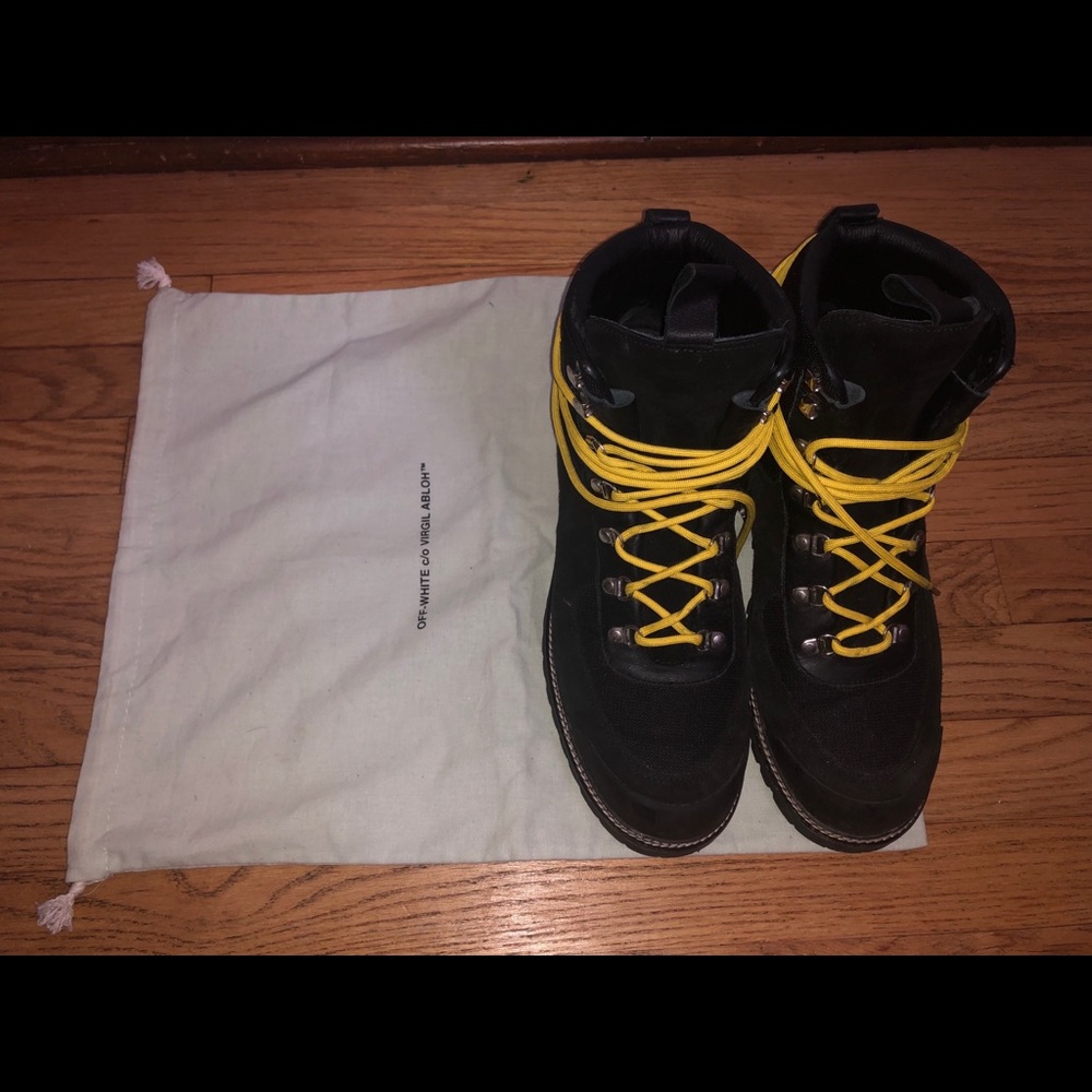 OFF-WHITE HIKING BOOTS